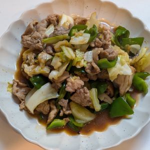 ともの作ってみた!投稿(ごはんが進む♪【豚こま野菜の回鍋肉風】)