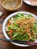 ３分美味♡水菜（大根）としらすの熱々ドレッシングサラダ