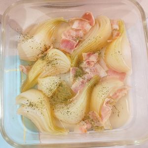 milkの作ってみた!投稿(＼材料3つ／レンジで完成【とろっと絶品！新玉のコンソメあえ】)