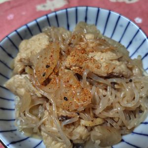 コスモスの作ってみた!投稿(味しみしみあま～い☆🤩☆お揚げと白滝と大根の甘辛生姜煮💖)
