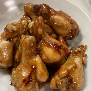 Mariの作ってみた!投稿(フライパンで♪照りツヤ♡『手羽元のローストチキン』)