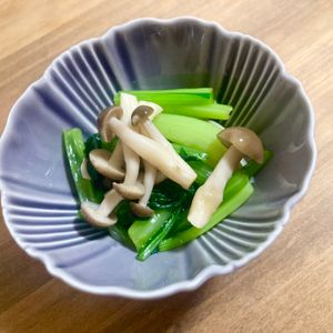 ゆかりの作ってみた!投稿(【ほうれん草ときのこのおひたし】麺つゆでらくらく♪和の副菜♡)