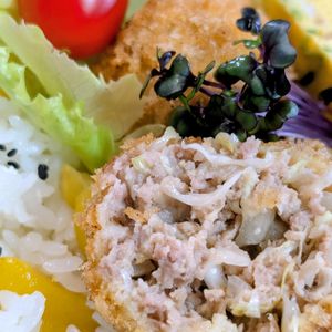 まゆのの作ってみた!投稿(【キャベツたっぷり味付きメンチカツ】娘大絶賛！！お弁当も◎)
