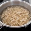 『豆干絲と豆もやしの辛み和え』高タンパク◎ピリ辛やみつき♪の工程1