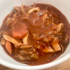 ゆかりの作ってみた!投稿(濃厚!豚肉ときのこのトマトハヤシ《煮込み時間たったの5分♪》)