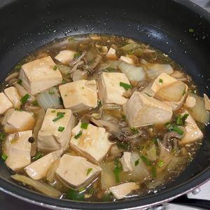 1052561の作ってみた!投稿(簡単5分♩【とろ〜り豆腐のきのこ生姜あん】)