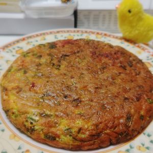 小梅法師の作ってみた!投稿(チーズ入りスパニッシュオムレツ【#作り置き #包丁不要】)