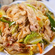 行列の定食屋さんの🍚10倍おいしい漬け焼き♪肉野菜炒め🤩