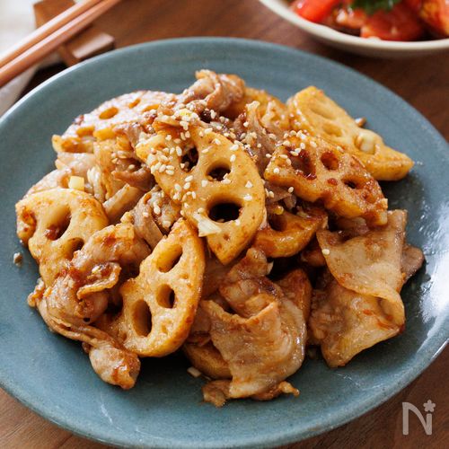 『豚バラれんこんの生姜味噌炒め』ご飯が進む♪歯応えも最高!