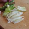 煮込み10分！頬張りたくなる牛すき月見丼の工程1