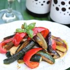 作り置きにもぴったり！夏野菜のバルサミコマリネ