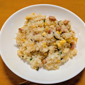 ゆきまる🐬🫧の作ってみた!投稿(【塩こんぶバター炒飯】ウインナーと卵で絶品炒飯!味付け簡単♪)