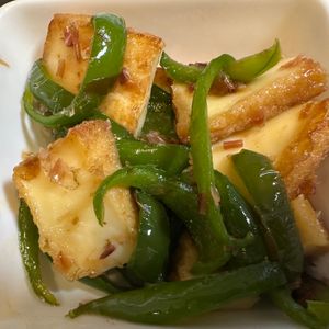 おゆころの作ってみた!投稿(旨味たっぷり【厚揚げとピーマンのおかかバター炒め】お弁当にも)