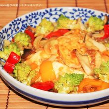 豆腐と彩り野菜のオニオンソース炒め