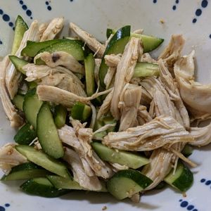 たかし（娘2人）の作ってみた!投稿(お箸がすすむ♫鶏むね肉ときゅうりの棒々鶏風和え)