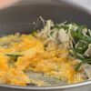ほったらかしで簡単副菜♪【ピーマンとえのきのコンソメたまご】の工程3