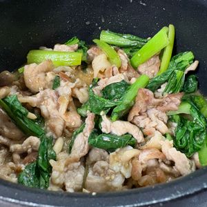 maroの作ってみた!投稿(ワンパン10分！【豚肉と小松菜のオイスター炒め】ご飯すすむ♩)