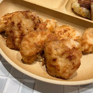 でぃみママの作ってみた!投稿(焼くだけ簡単！【鶏むね肉のガーリック醤油】しっとりコクうま♡)
