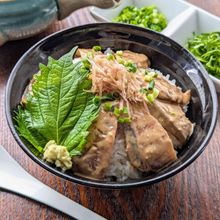 醤油味には戻れない!アジのごまだれ漬け丼