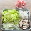 【豚バラ大根と白菜の辛味スープ】うま辛腸活だしスープの工程1