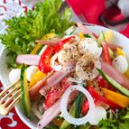 【5分でデリ風】カラフル野菜のシャキシャキごまマヨサラダ