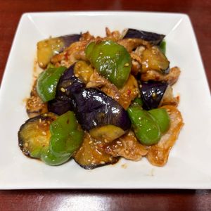 りんごの作ってみた!投稿(豚バラなすピーマンの甘辛味噌炒め｜作り置きやお弁当にも！)