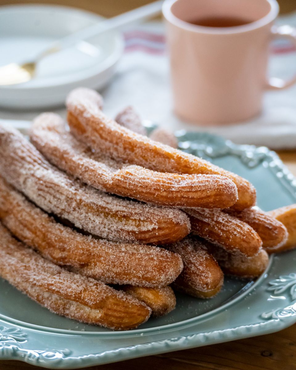 チュロス】おうちであの夢の国！サクふわ♡幸せの味！ | レシピサイトNadia