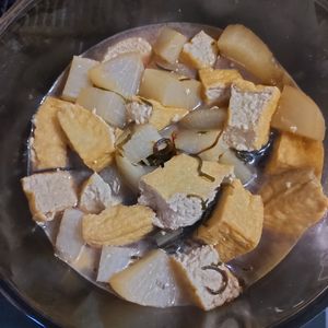 KUMIKOの作ってみた!投稿(誰でも簡単♡絶品《大根と厚揚げの塩こんぶ煮》)