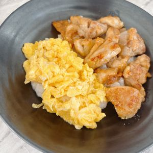 し☆の作ってみた!投稿(みんな大好き♡照り焼きチキンの親子丼)