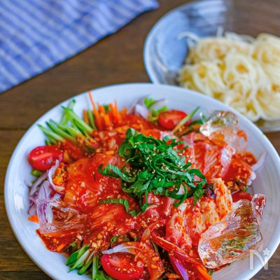 ムルフェ(水刺身)・お好みのお刺身とたっぷり野菜と素麺で♪