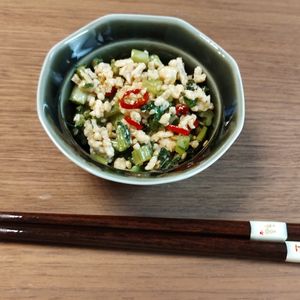ゆの作ってみた!投稿(【大根菜と鶏そぼろの炒め物】ご飯のお供にぴったり！)