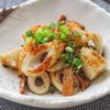 5分!包丁なし|ちくわとメンマの黒こしょうバター炒め