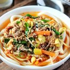 〆に食べたい【ユッケジャンうどん】スープは飲み干す旨さ