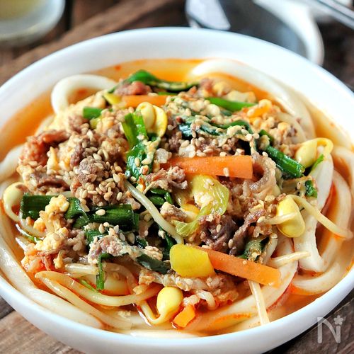 〆に食べたい【ユッケジャンうどん】スープは飲み干す旨さ