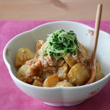 香味野菜たっぷりの新じゃがの甘味噌そぼろ和え
