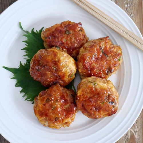冷めてもふっくら柔らか!【はんぺんの照り焼きつくね】