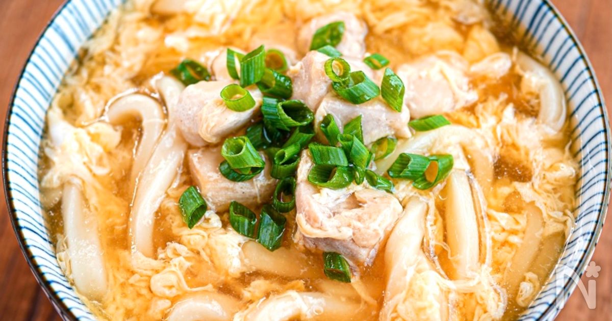 【鶏肉とふわふわ卵のかき玉うどん】とろ〜り鶏だし麺つゆ♬︎