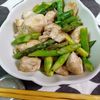 M＊Pの作ってみた!投稿(低糖質なのにやみつき！【アスパラとササミの塩ペッパー炒め】)