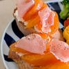 まゆのの作ってみた!投稿(柿の美味しい季節に♪柿と生ハムのマリネトースト)