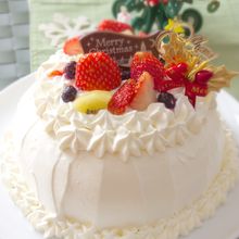 フライパンで作る★デコレーションホールケーキ