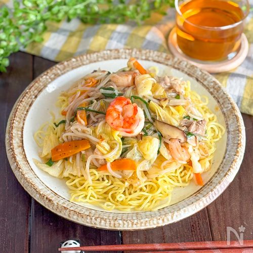 海鮮五目あんかけ塩焼きそば!とろとろあつあつ、ランチにも♪