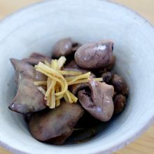 ストウブで鶏レバーの生姜煮