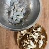 【えびと舞茸のガーリック醤油炒め】食欲そそる♡食感も楽しい♪の下準備