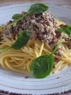 マッシュルームクリームソースのスパゲティー