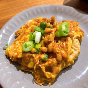 ねこまりも🐈‍⬛の作ってみた!投稿(納豆でお酒をのむ！納豆好きさんへ！納豆オムレツ)