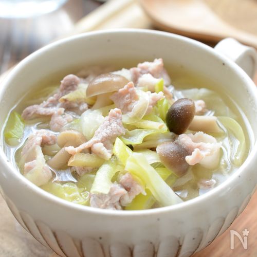 【豚こま肉とキャベツの生姜スープ】甘味＆旨味たっぷり！簡単