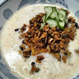 和音の作ってみた!投稿(さっぱり辛うま！冷やし豆乳担々そうめん)