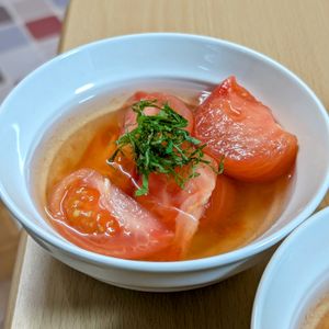 まゆのの作ってみた!投稿(汁物としても一品になる！さっぱりトマトの冷やしだし★作り置き)