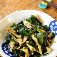 【わかめと舞茸のオイスター炒め】ご飯が進む！簡単おつまみ