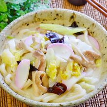 鶏と白菜の豆乳ちゃんぽん風うどん